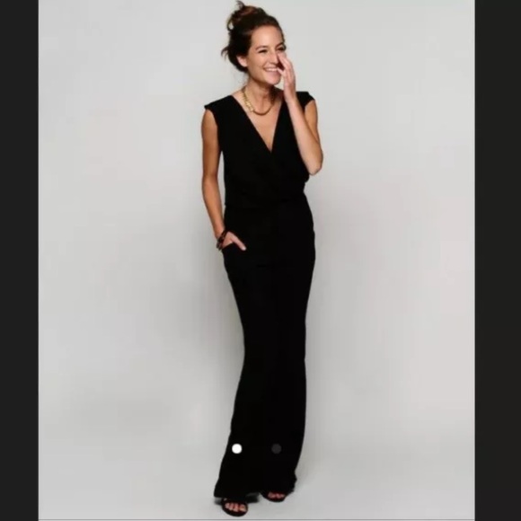 Oliver Grace Black Sabrina V-Neck and Open Back Jumpsuit Size S/M - Picture 4 of 10